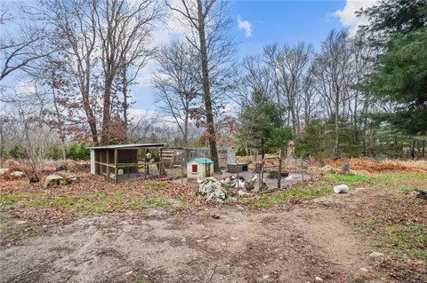 77 Miskiania Trl, Exeter, RI 02822 photo 5