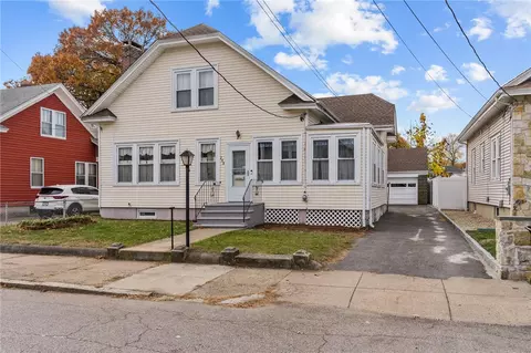 258 Perrin Ave, Pawtucket, RI 02861