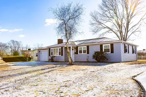 Exterior - 79 Duncan Rd, Warwick, RI 02886 photo 4 of 5