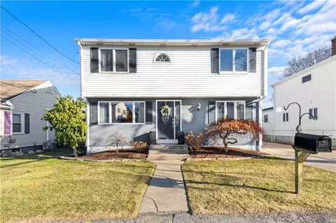 377 Bryant St, Cumberland, RI 02864