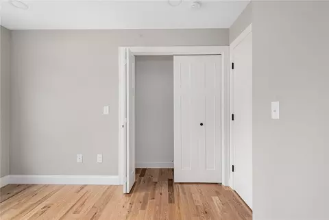 58 Waverly St, Warwick, RI 02889 photo 17
