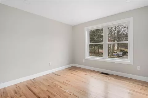 58 Waverly St, Warwick, RI 02889 photo 15