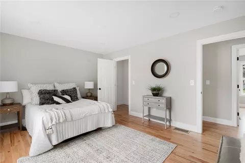58 Waverly St, Warwick, RI 02889 photo 13