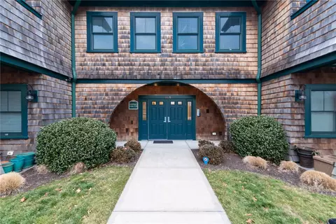 138 Narragansett Ave #6, Jamestown, RI 02835