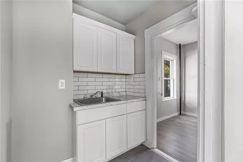 112 W School St, Woonsocket, RI 02895 photo 9