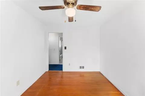 Bedroom - 37 Eldridge Ave, Warwick, RI 02886 photo 6 of 6