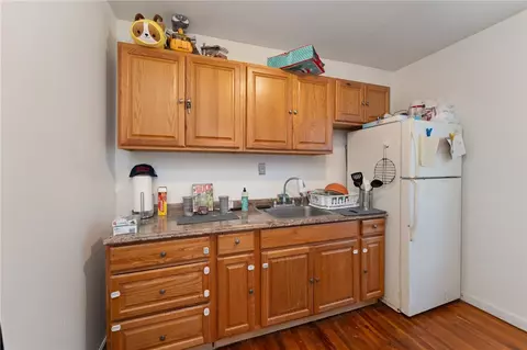 203 Burnside Ave, Woonsocket, RI 02895 photo 8