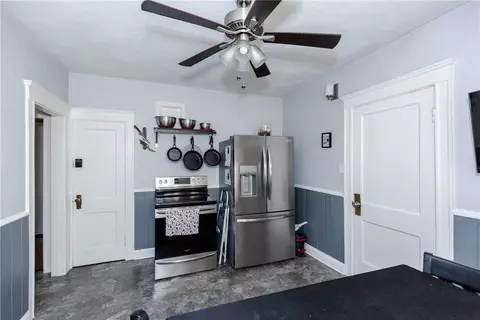 Entry Way - 45 Trent St, Woonsocket, RI 02895 photo 1 of 5