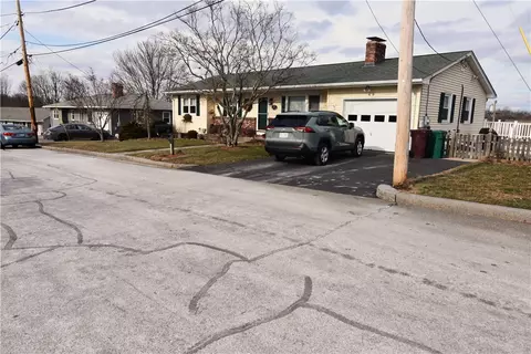 88 Carey Ct, Woonsocket, RI 02895 photo 27