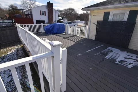 88 Carey Ct, Woonsocket, RI 02895 photo 21