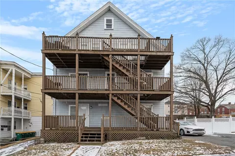 43 Rivulet St, Woonsocket, RI 02895