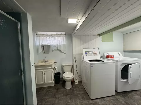 189 Aylsworth Ave, Woonsocket, RI 02895 photo 35
