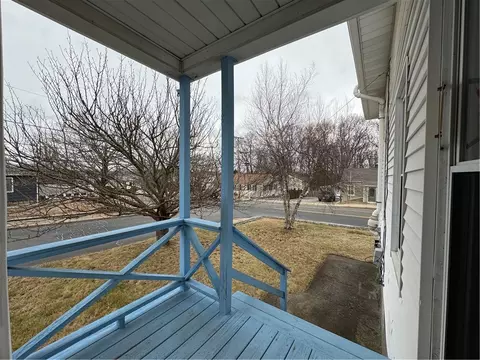189 Aylsworth Ave, Woonsocket, RI 02895 photo 5
