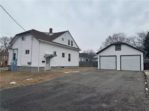 189 Aylsworth Ave, Woonsocket, RI 02895 photo 38