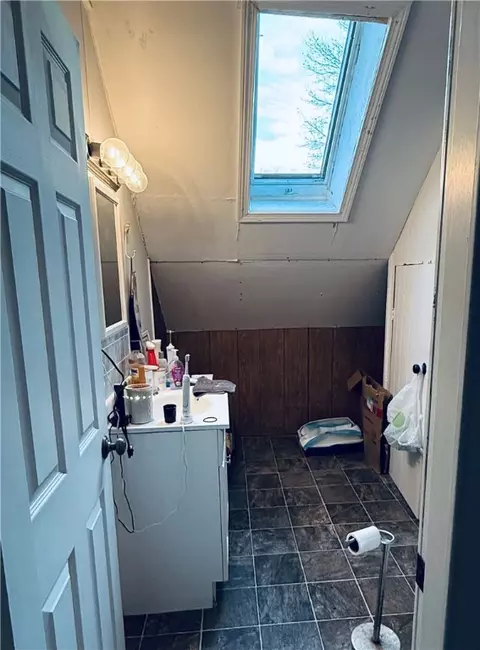 155 Transit St, Woonsocket, RI 02895 photo 33