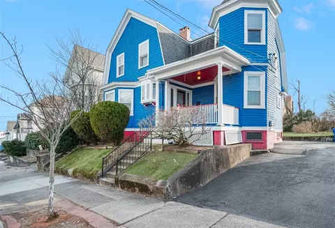 60 Clyde St, Pawtucket, RI 02860
