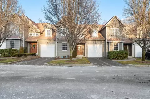 315 Old River Rd #18, Manville, RI 02838