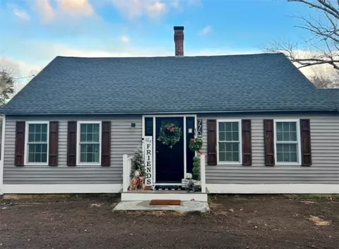 770 Hill Farm Rd, Coventry, RI 02816
