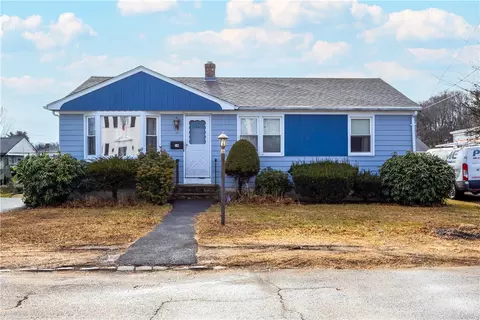 16 Meriline Ave, Johnston, RI 02919