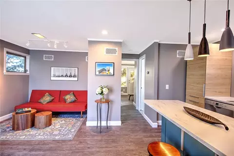 3220 Post Rd, Warwick, RI 02886 photo 9