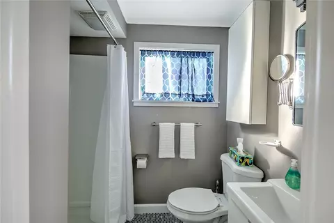 3220 Post Rd, Warwick, RI 02886 photo 16