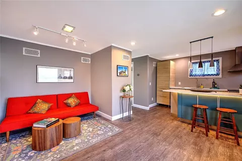 3220 Post Rd, Warwick, RI 02886 photo 5