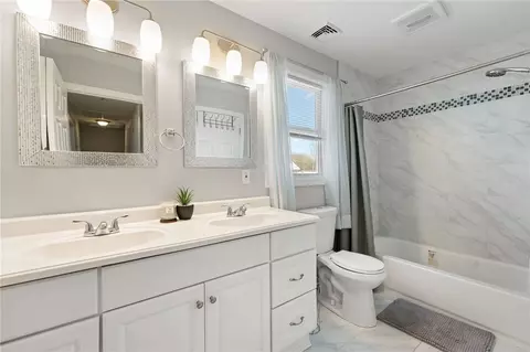 Bath - 148 High St #2, Woonsocket, RI 02895 photo 2 of 3