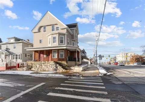 159 Indiana Ave, Providence, RI 02905