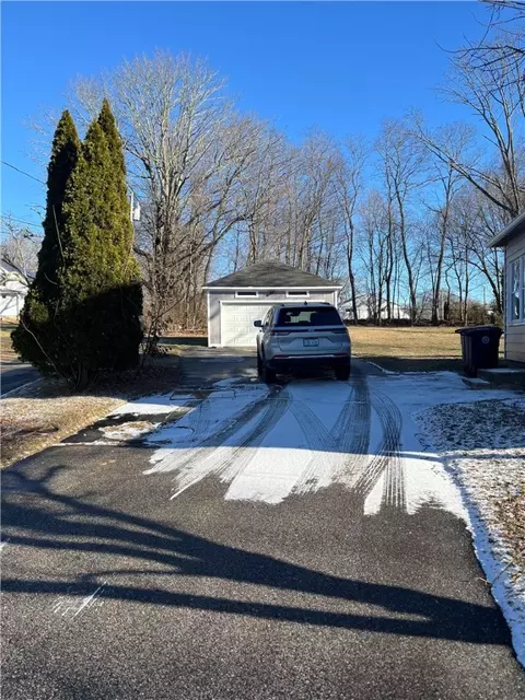 63 Hazard St, Coventry, RI 02816 photo 4