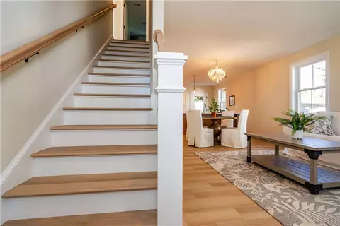 71 Logan St, Warwick, RI 02889 photo 25