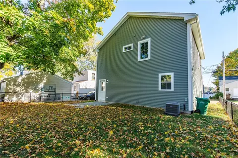 71 Logan St, Warwick, RI 02889 photo 44