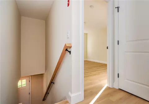 71 Logan St, Warwick, RI 02889 photo 37