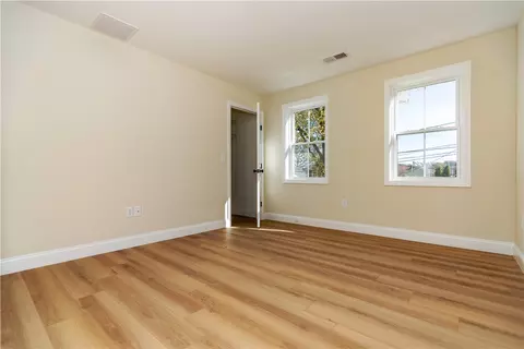 71 Logan St, Warwick, RI 02889 photo 40