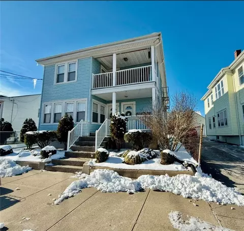 81 Young St, Pawtucket, RI 02860