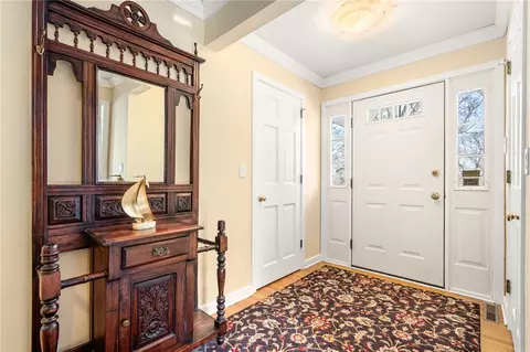 Entry Way - 16 Midway Ave, Westerly, RI 02891 photo 1 of 3