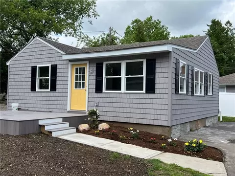 291 Shore Rd #B, Westerly, RI 02891