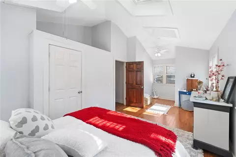 Bedroom - 5 Beacon St, Westerly, RI 02891 photo 3 of 9