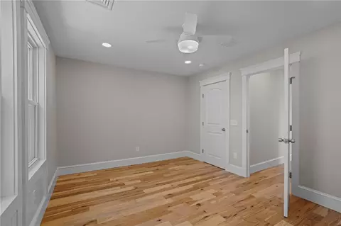 894 Main St, Warren, RI 02885 photo 37
