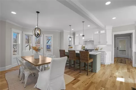 894 Main St, Warren, RI 02885 photo 10