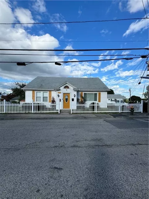 451 Woodward Rd, North Providence, RI 02904