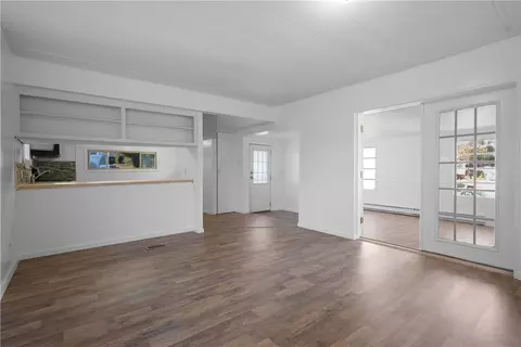 25 Lane A Ln, Coventry, RI 02816 photo 7