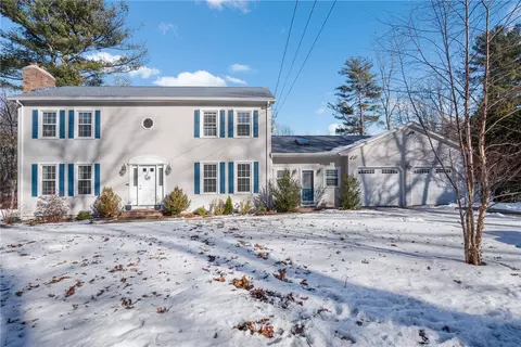 97 Mapleville Rd, Smithfield, RI 02828