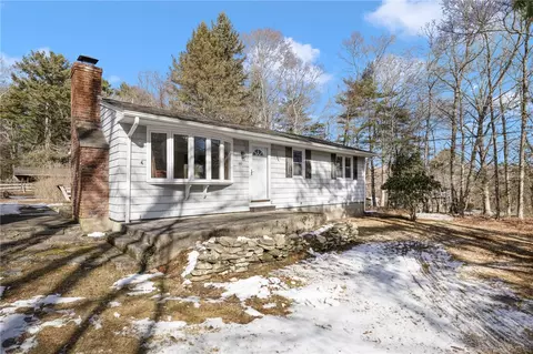 212 Woodville Rd, Hopkinton, RI 02804
