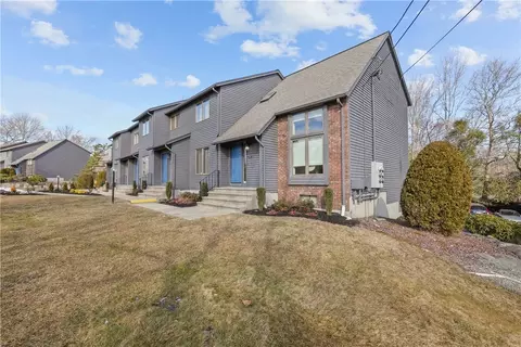 315 Scituate Ave #F, Cranston, RI 02921