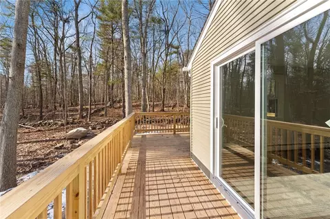95 Saunders Brook Rd, Glocester, RI 02814 photo 10