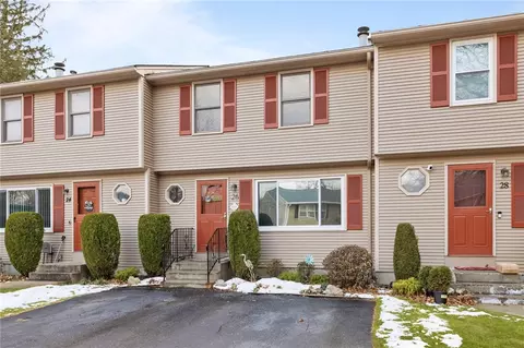 26 Harris Driftway St #2, Cranston, RI 02920