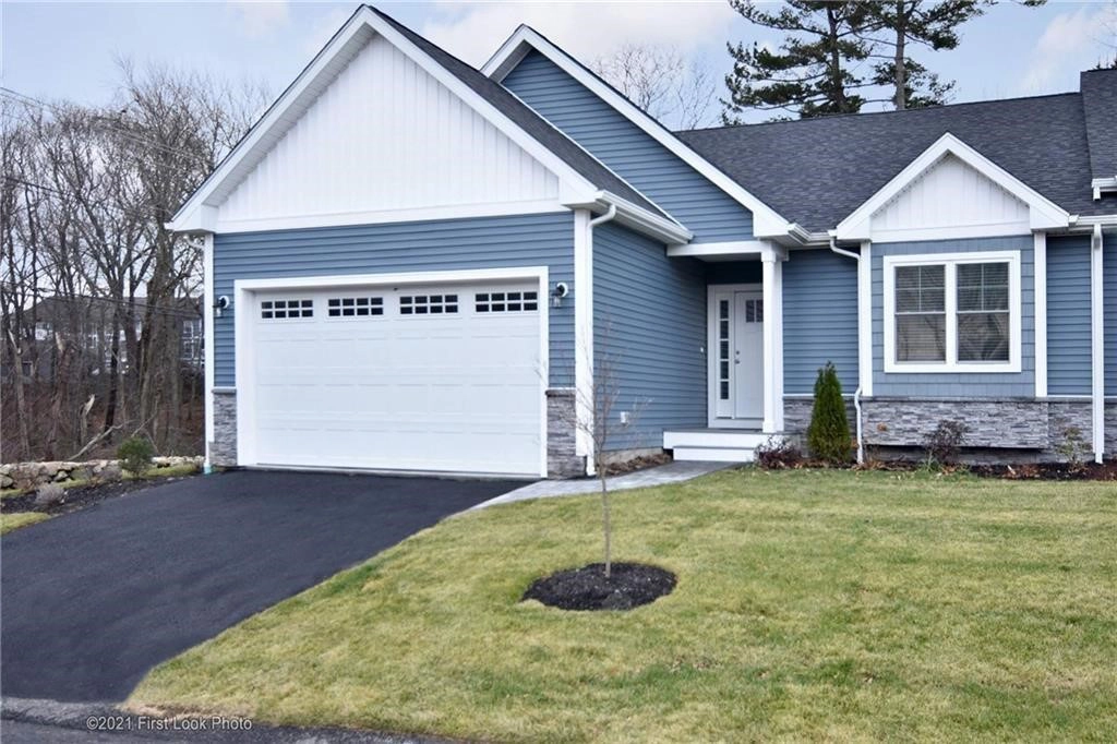 67 Stonebridge Ln Unit 25  