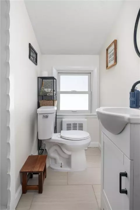 Bath - 22 Helen Ave, Warwick, RI 02886 photo 2 of 2