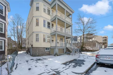 51 Lithgow St, Boston, MA 02124