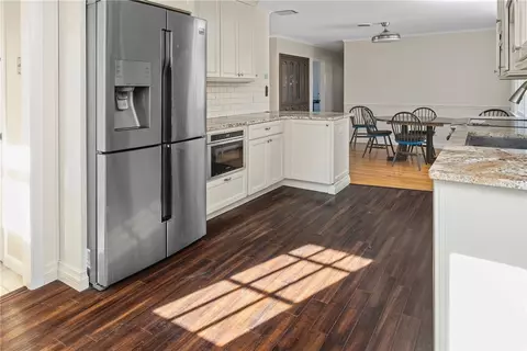 Kitchen - 60 Merrymount Dr, Warwick, RI 02886 photo 5 of 5